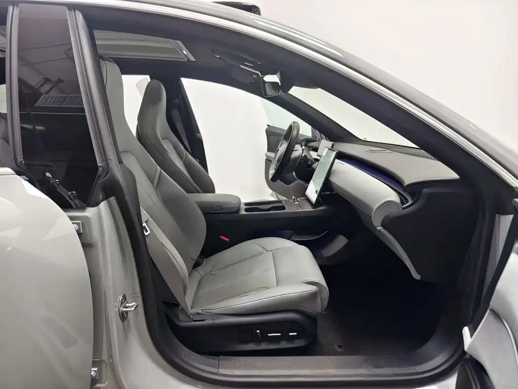 NIO ET5T — миниатюра 14