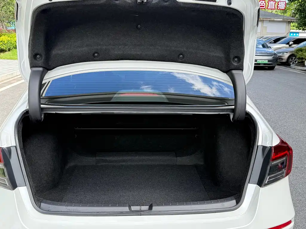 Honda Civic — миниатюра 7