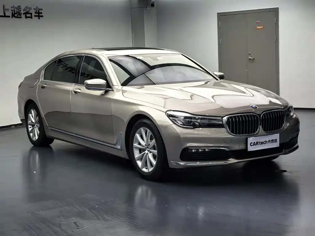 BMW 7 SERIES