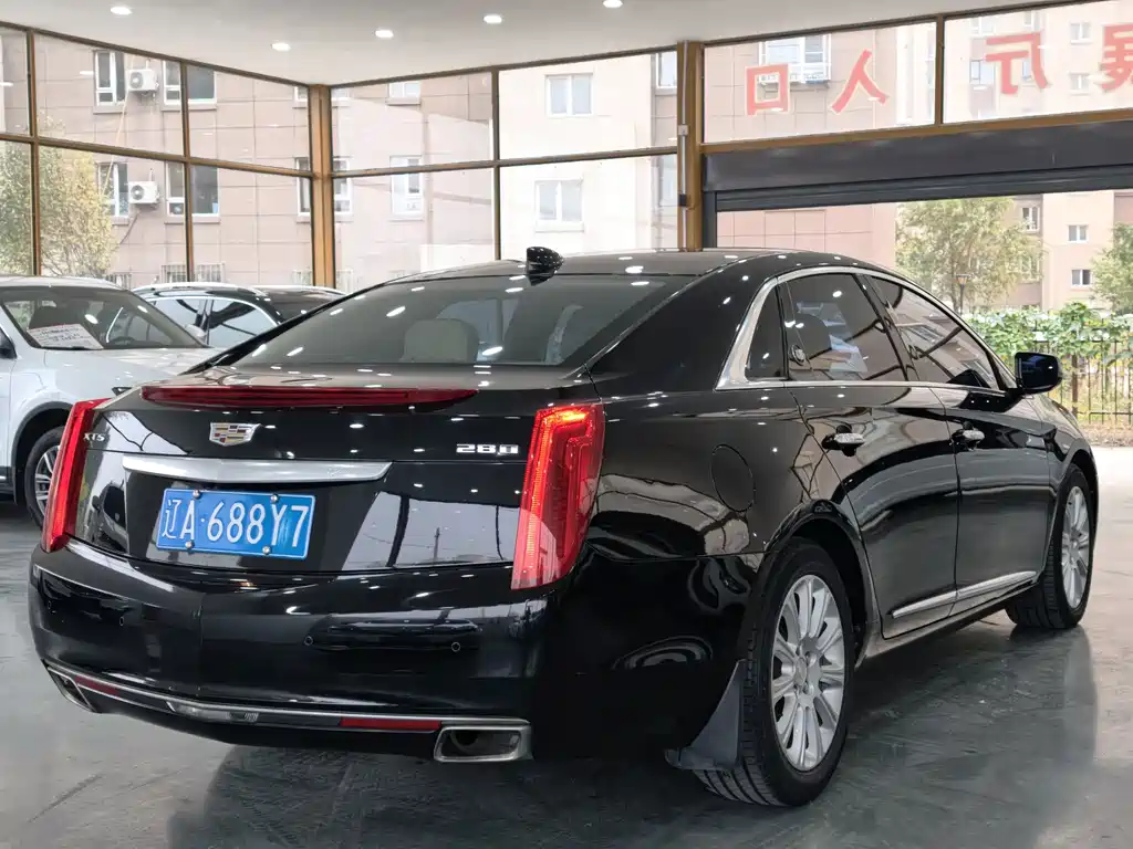 Cadillac XTS — миниатюра 6