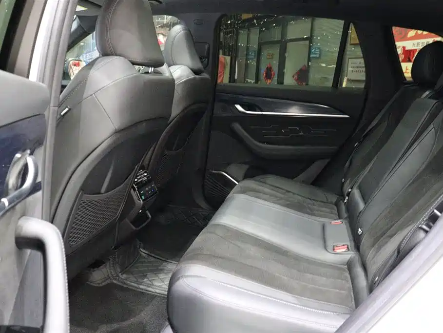Geely Monjaro L 2024 2.0TD AT