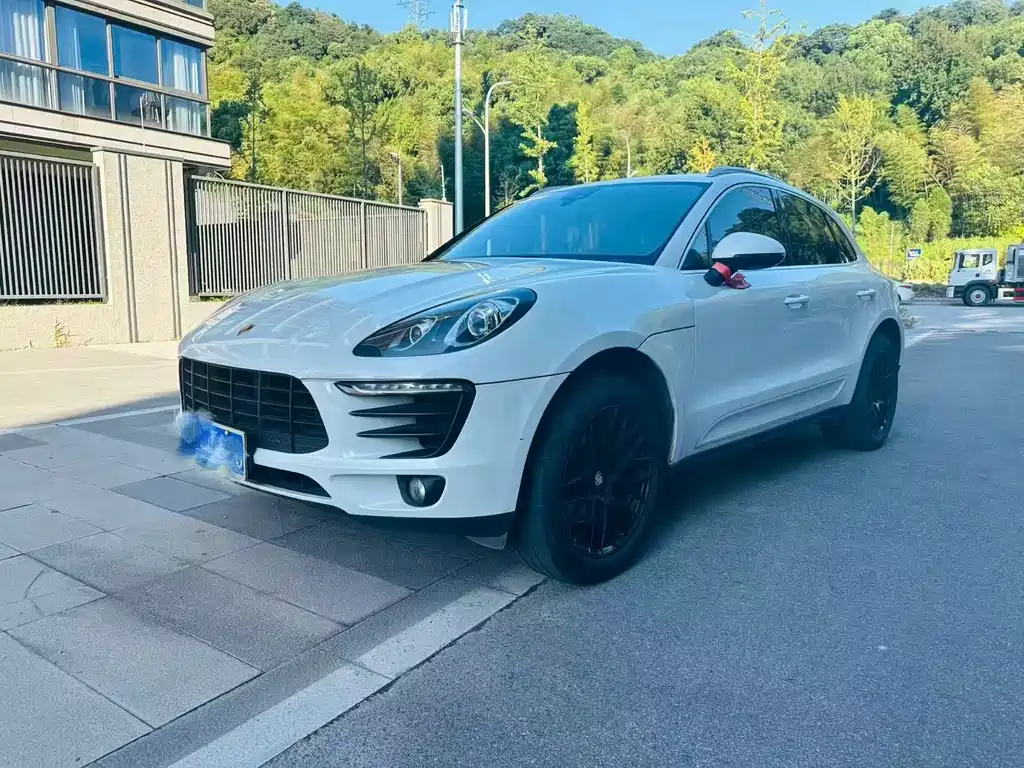 Porsche Macan 2016