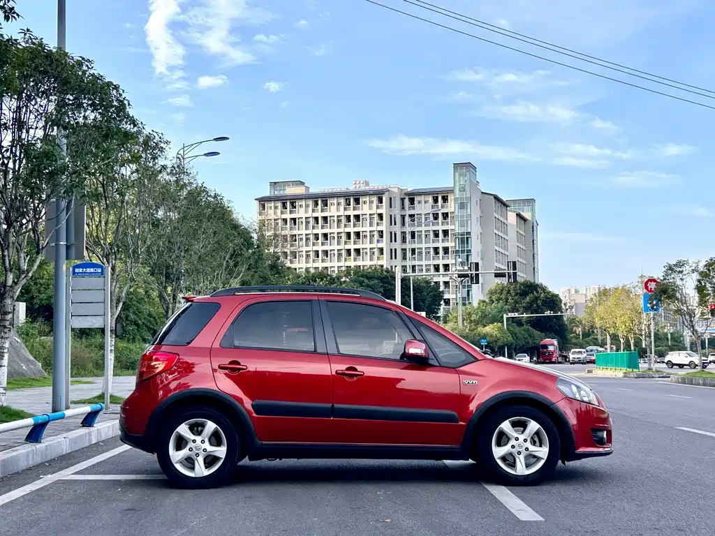 Suzuki SX4 1.6L Auto Cool Sharp Type, фото 4