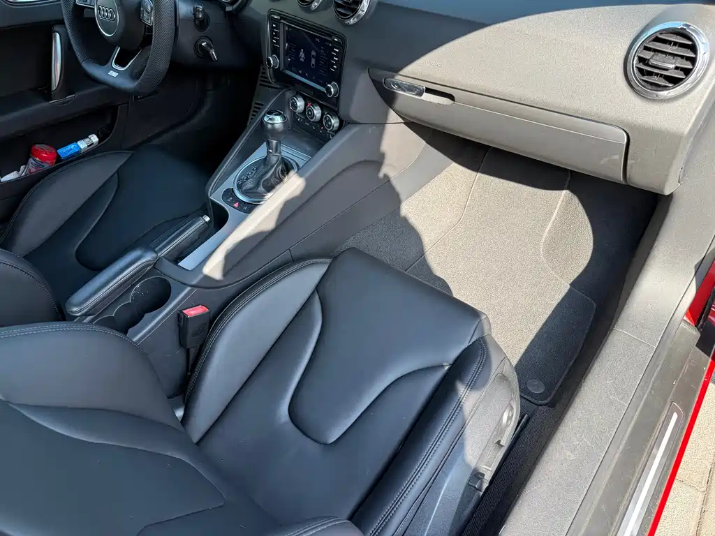 Audi TT — миниатюра 11