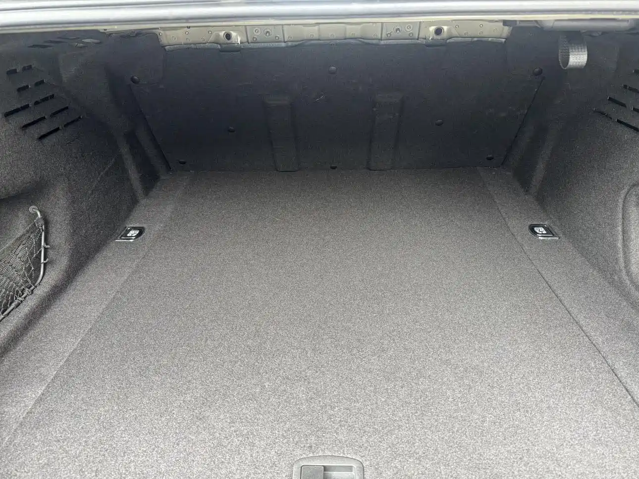 Audi A6L id 4674463 из Китая 11