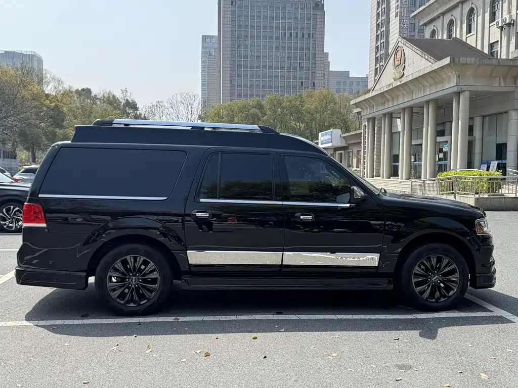 Lincoln Navigator 3.5T Presidential Series China V, фото 15