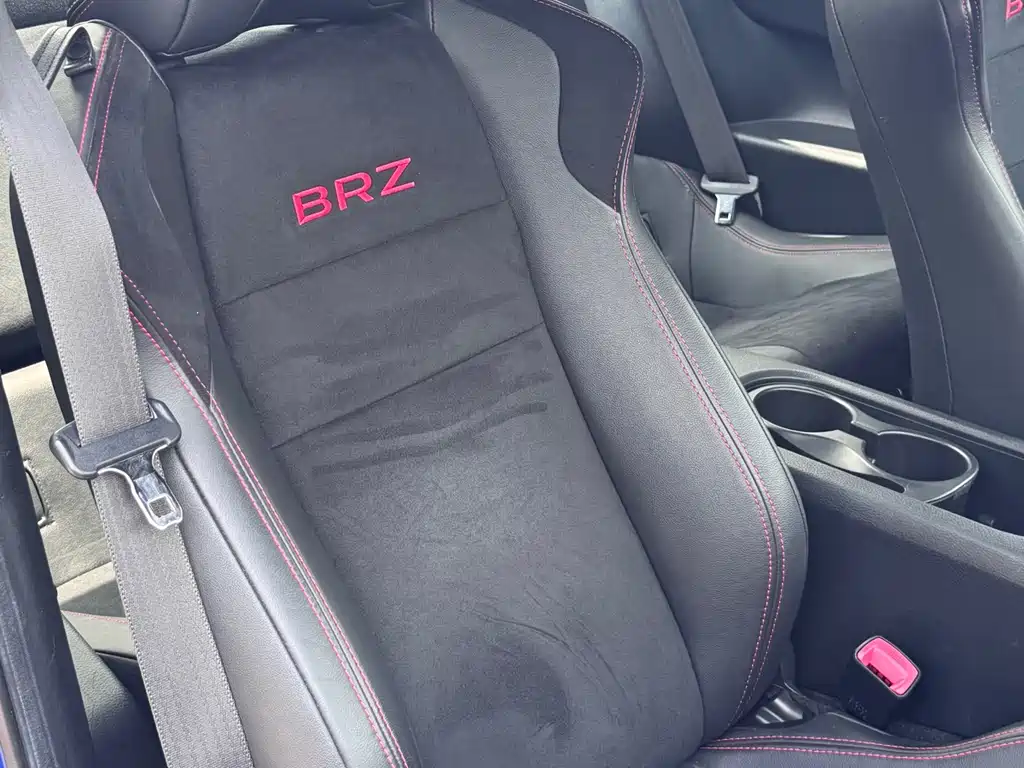 Subaru BRZ — миниатюра 9
