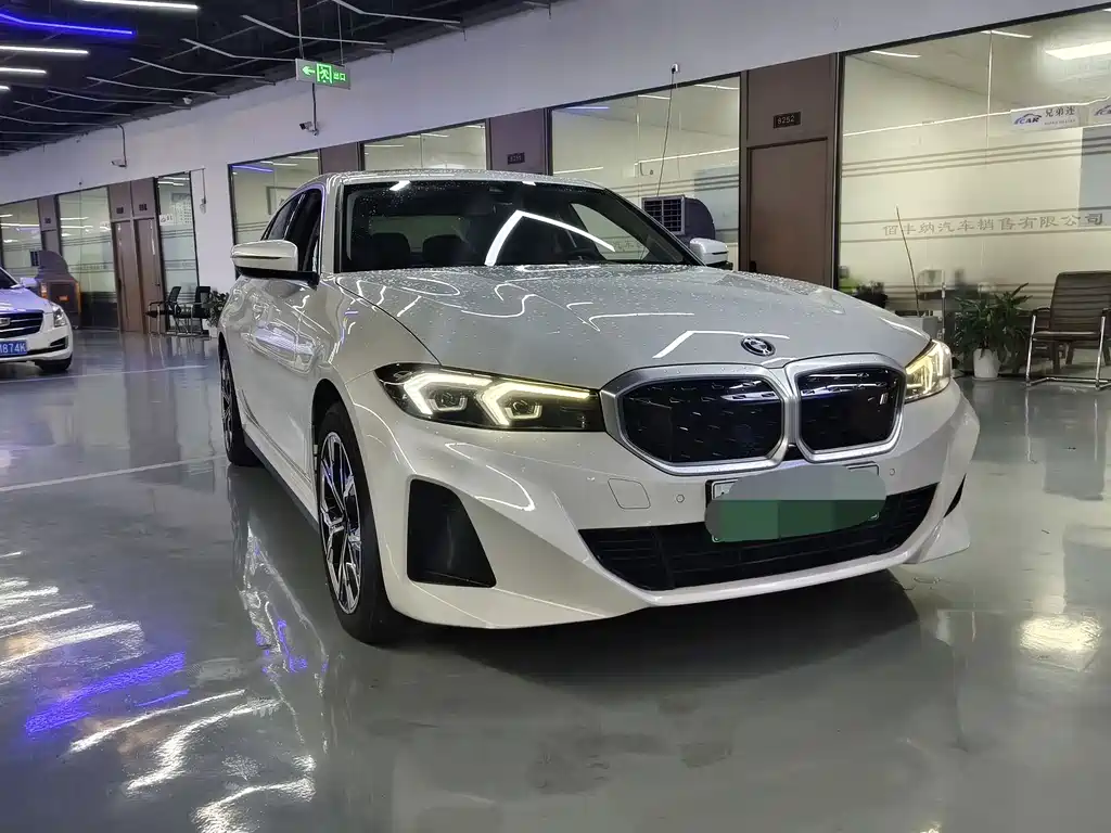 BMW i3 — миниатюра 3