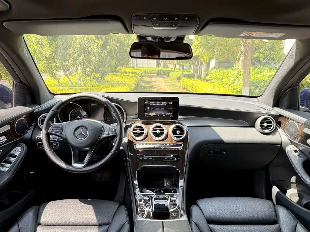 Mercedes-Benz GLC — миниатюра 10