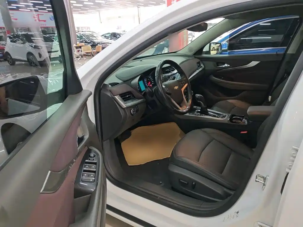 Chevrolet Malibu — миниатюра 16