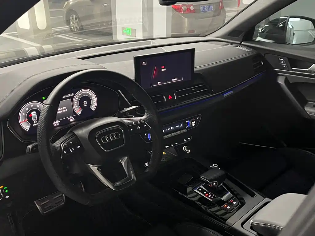 Audi Q5L — миниатюра 10