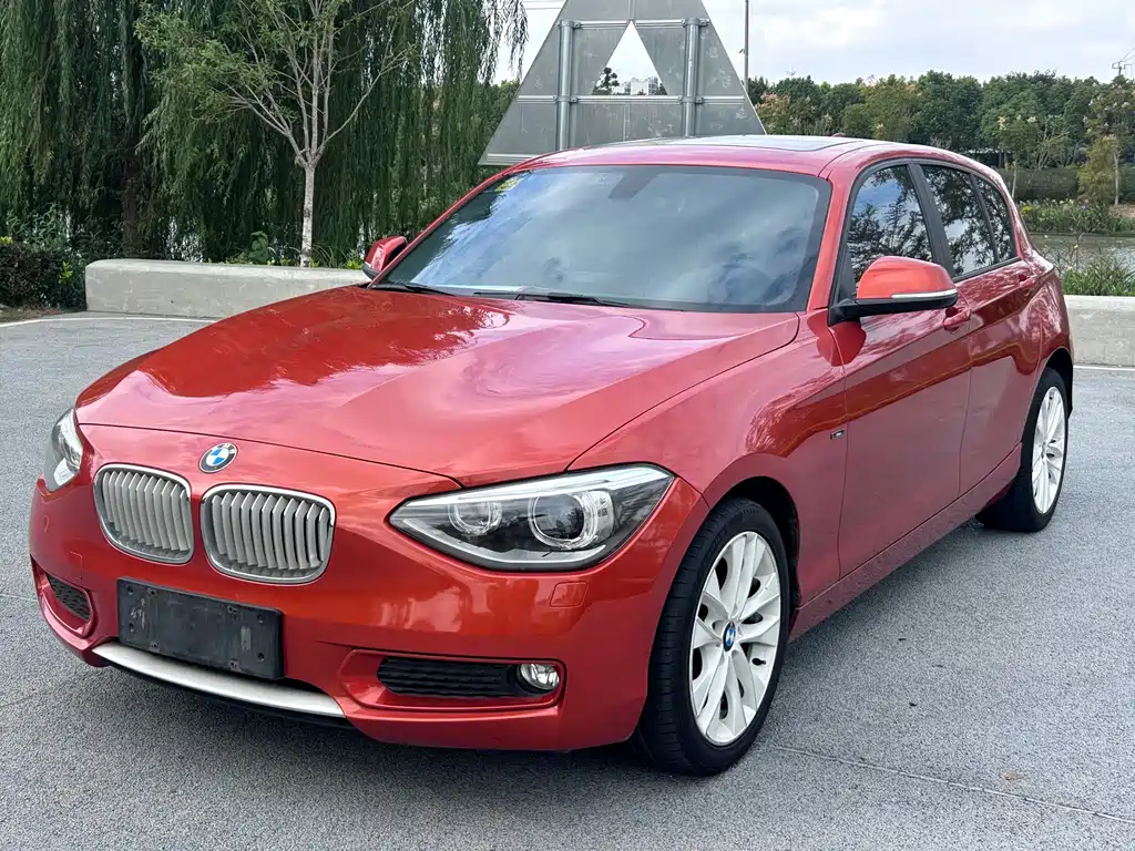 BMW 1 Series (Import) 2015