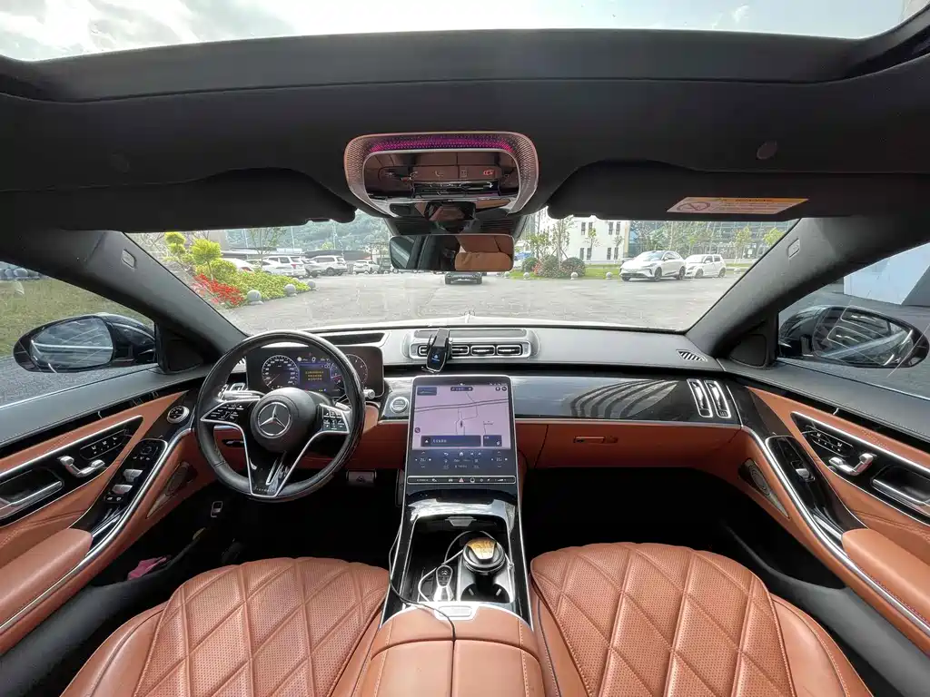 Mercedes-Benz S-Class — миниатюра 6