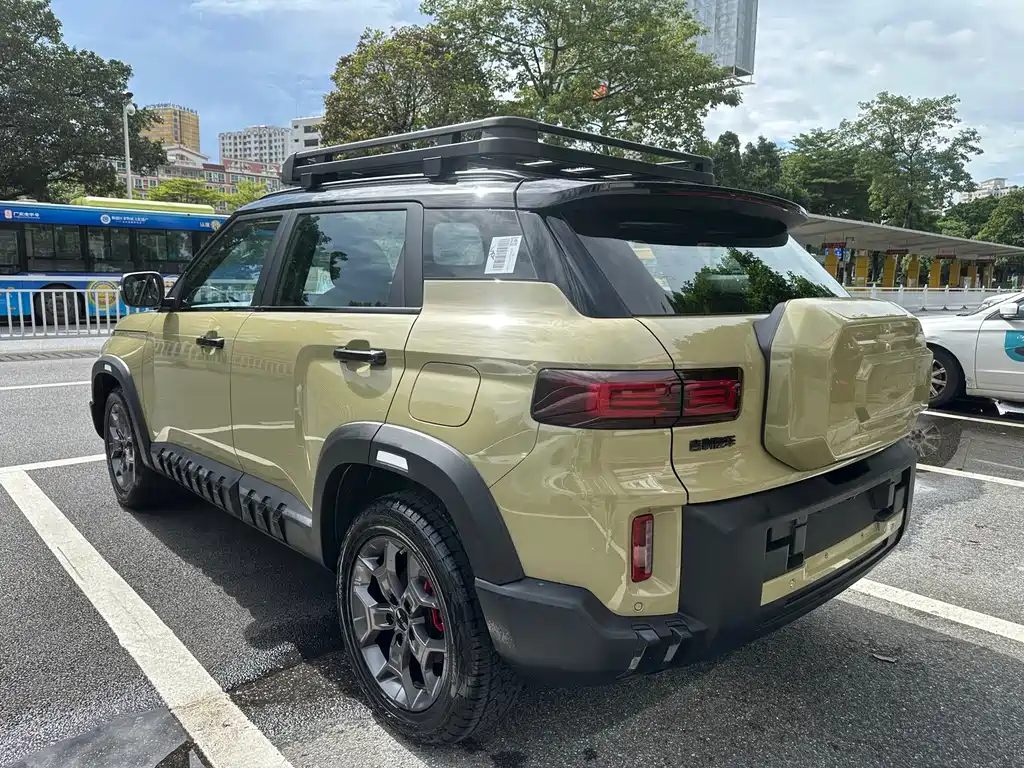 Geely Cowboy — миниатюра 4