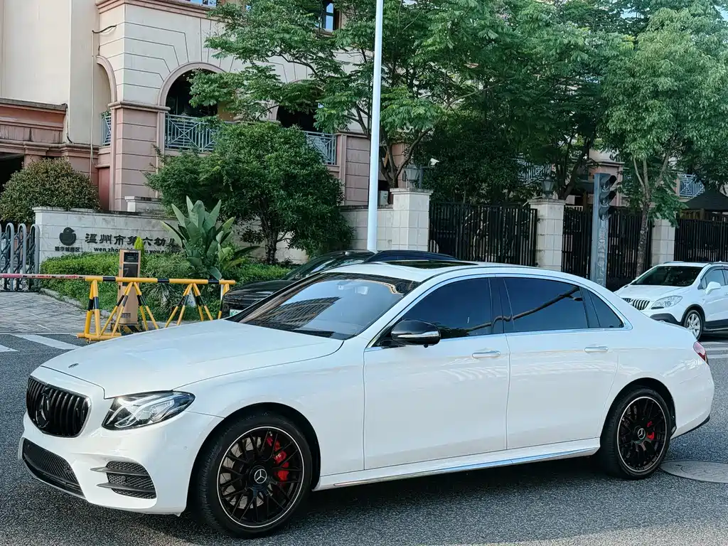 Mercedes-Benz E-Class E 2018 E 200 L Sport