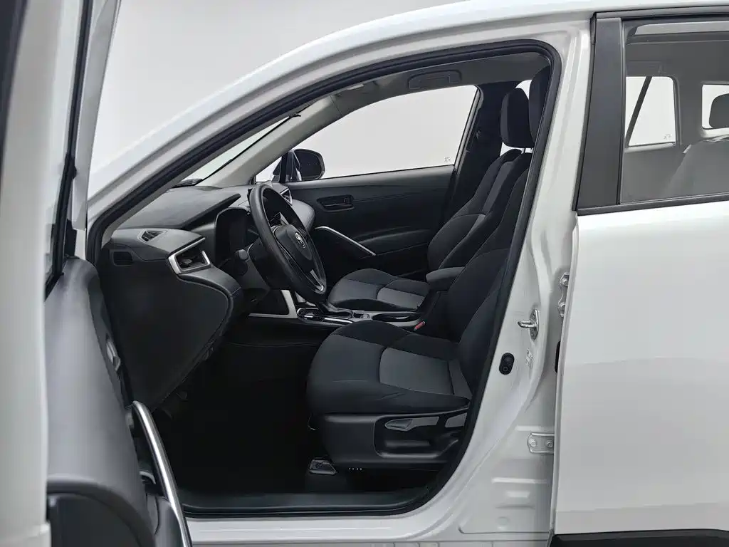 Toyota Frontlander — миниатюра 10