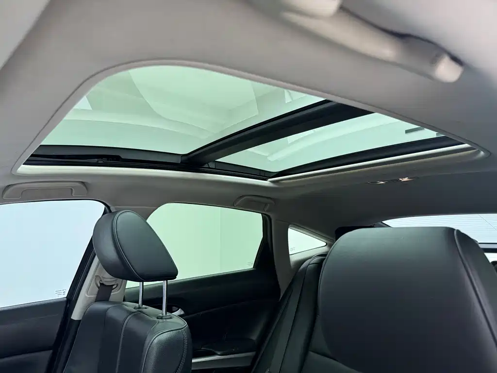 Honda Crosstour 2016 2.4L Luxury