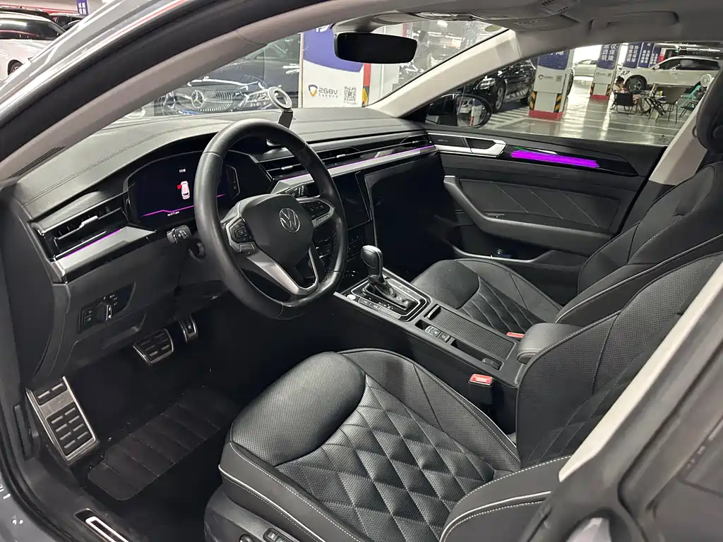 Volkswagen CC — миниатюра 8