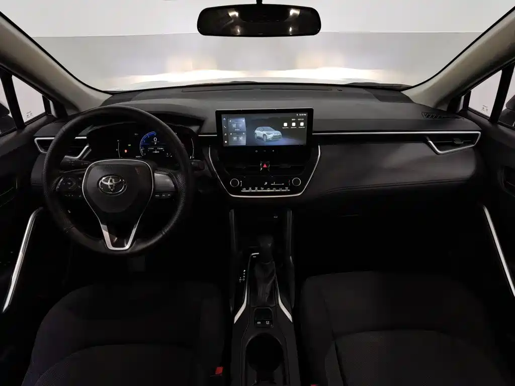 Toyota Frontlander — миниатюра 5