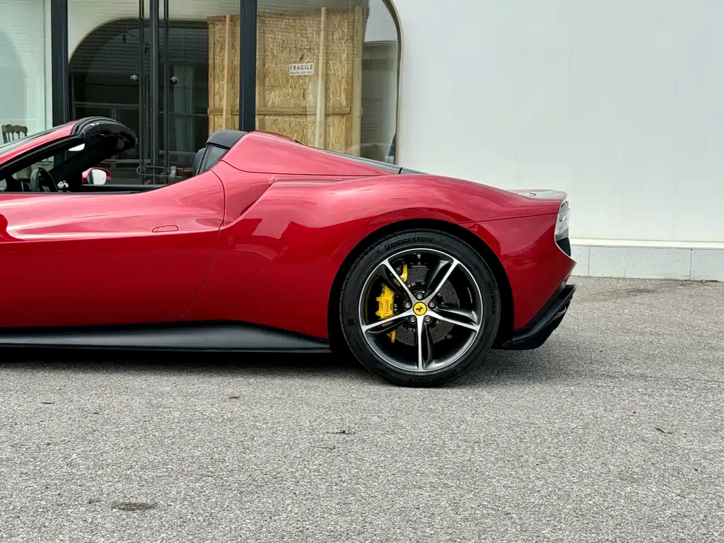 Ferrari 296 — миниатюра 4