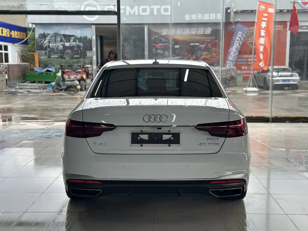 Audi A4L — миниатюра 12