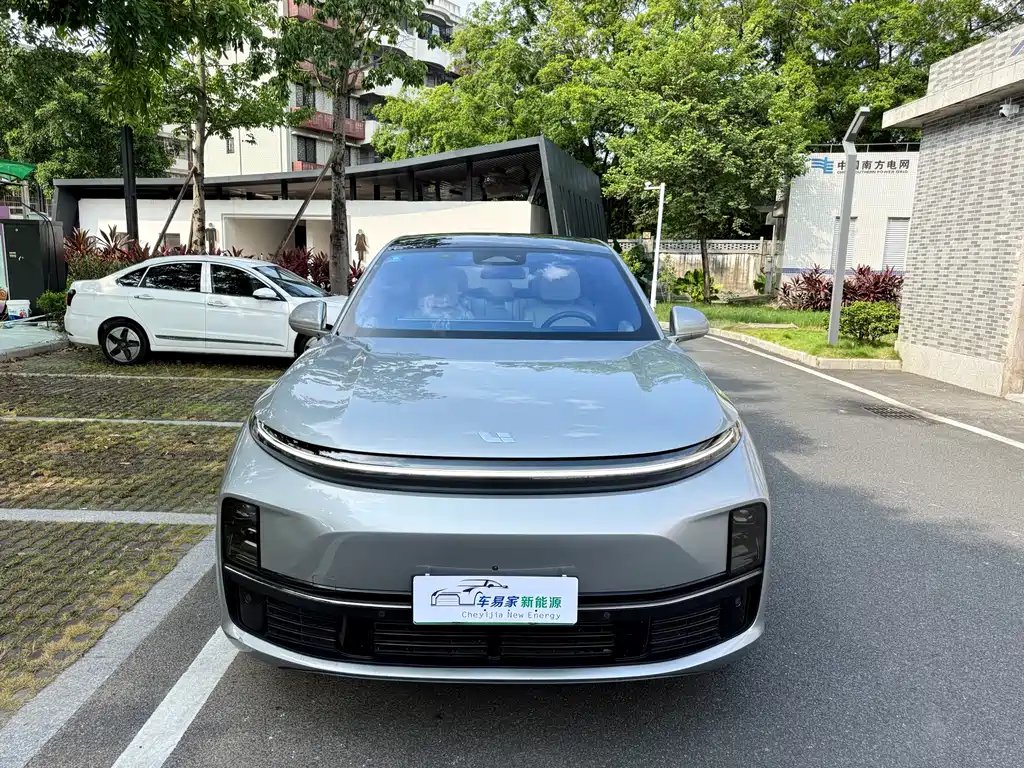 Li Auto L7 2023 Pro