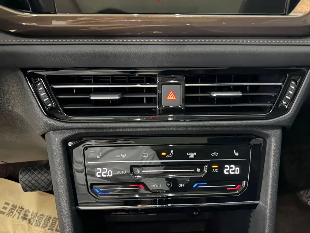 Volkswagen Tharu - фото 9