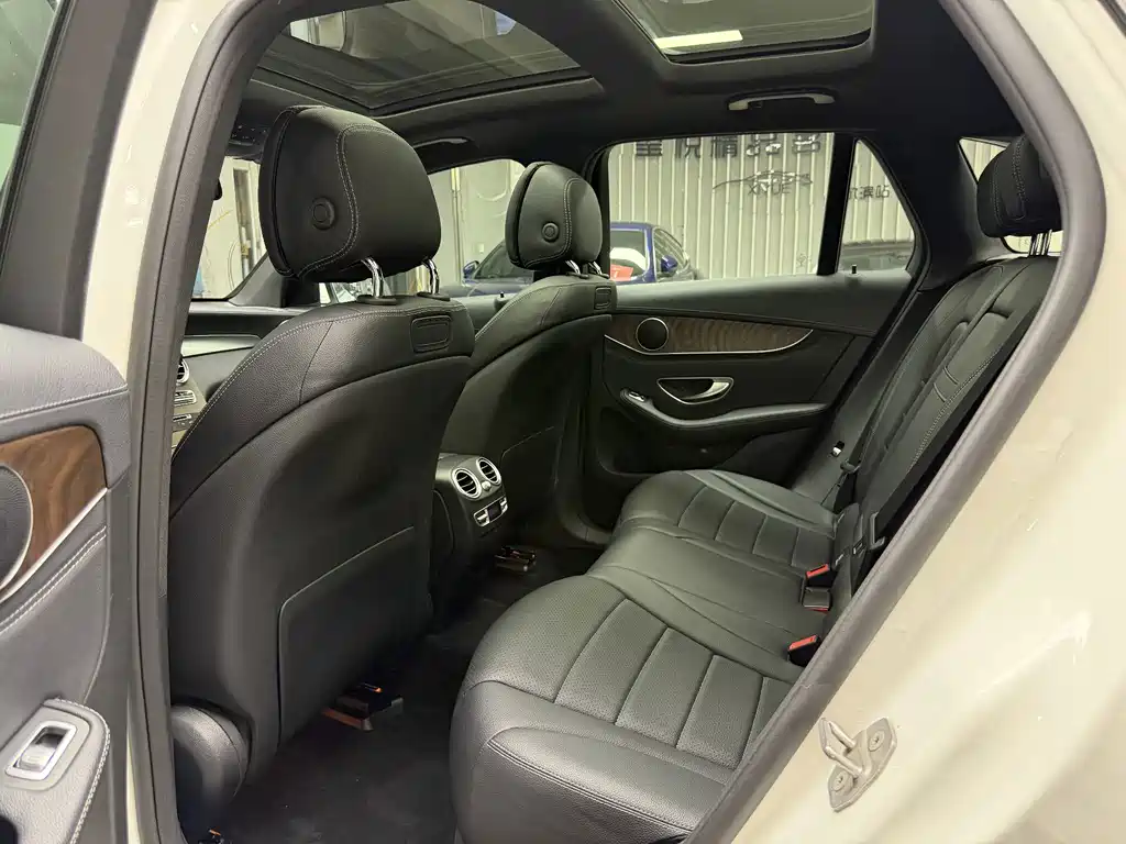 Mercedes-Benz GLC — миниатюра 18