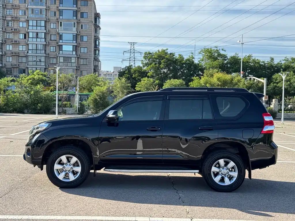 Toyota Land Cruiser Prado 2016 3.5L AT TX-L NAVI