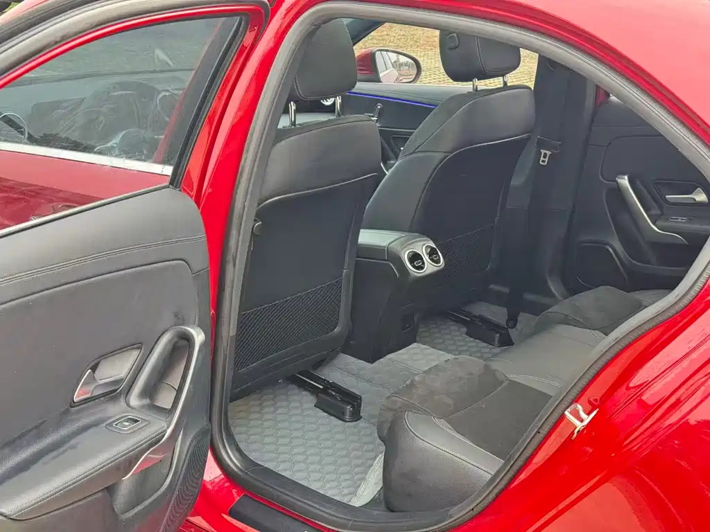 MERCEDES-BENZ A CLASS