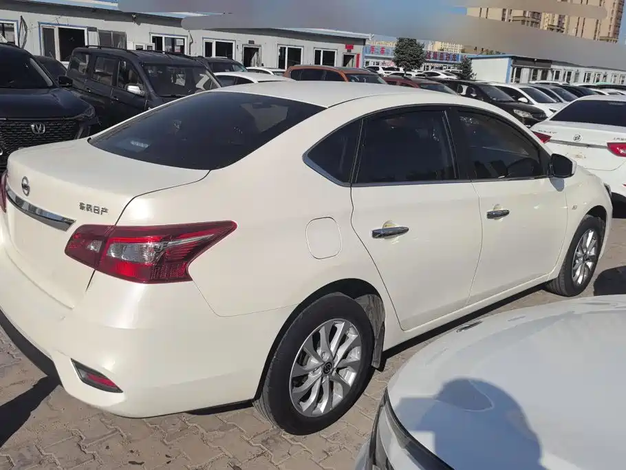 Nissan Sylphy — миниатюра 3