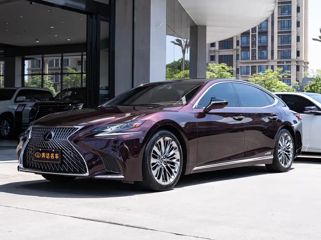 Lexus LS 2020