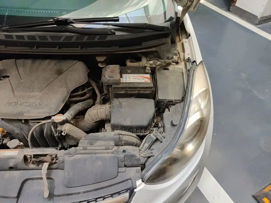 Hyundai Elantra Langdong — миниатюра 23