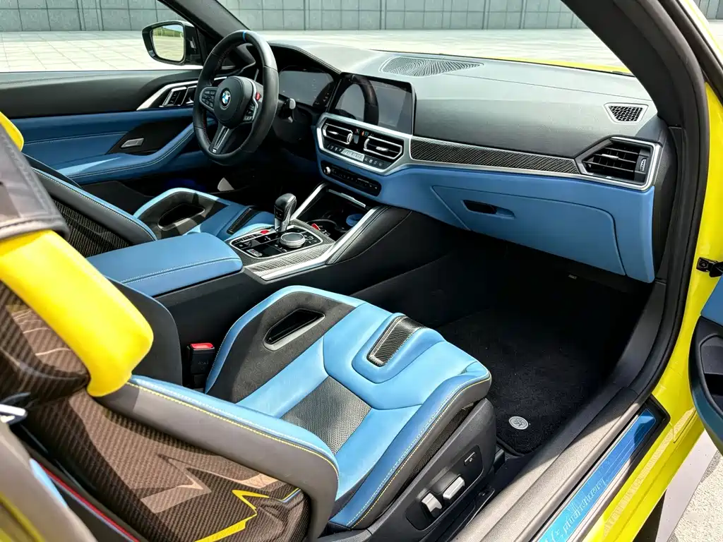BMW M4 — миниатюра 12