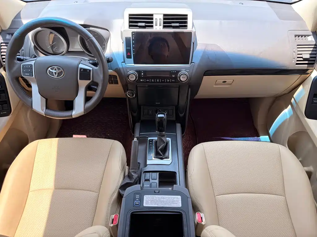 Toyota Land Cruiser Prado 2016 4.0L