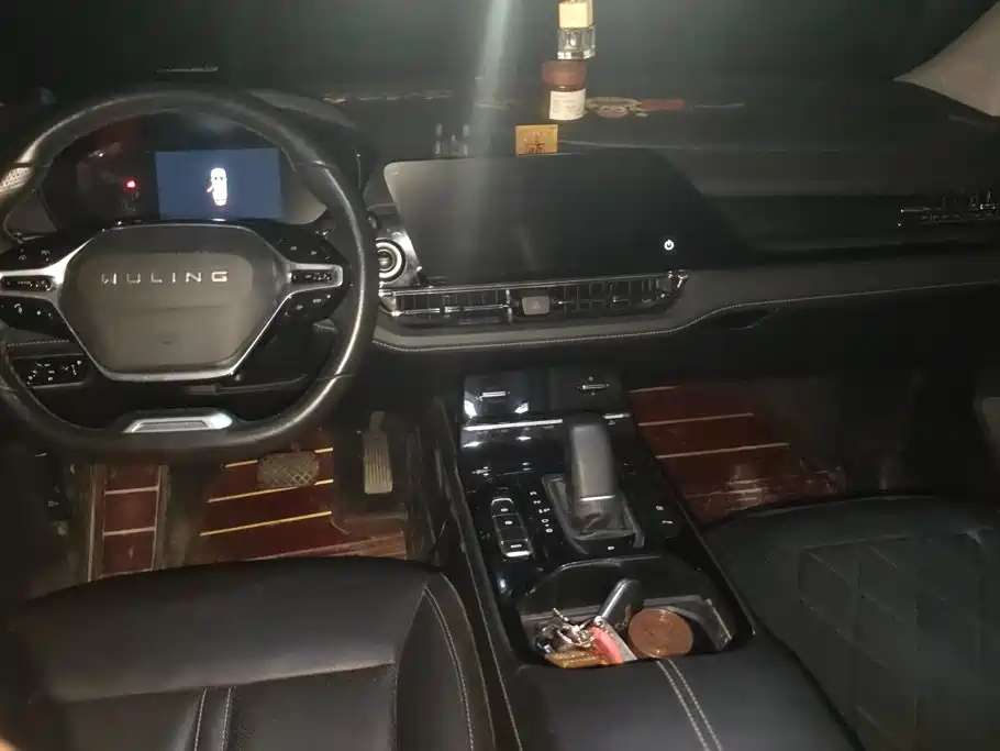 Wuling Victory — миниатюра 12