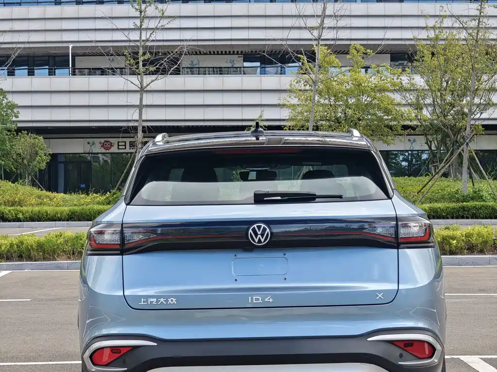 Volkswagen ID.4 X — миниатюра 5