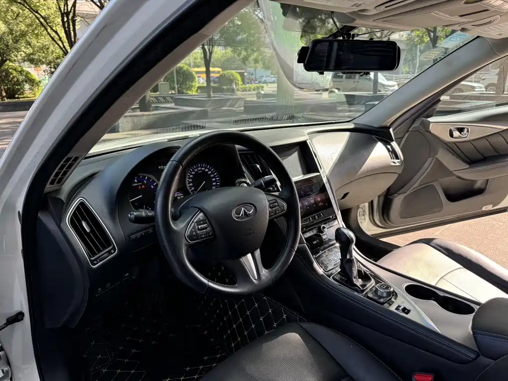 Infiniti Q50L — миниатюра 11