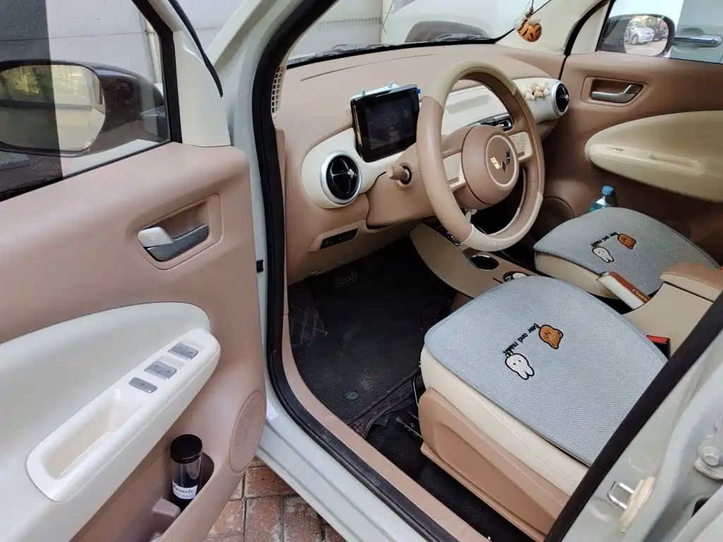 Wuling MINIEV — миниатюра 12