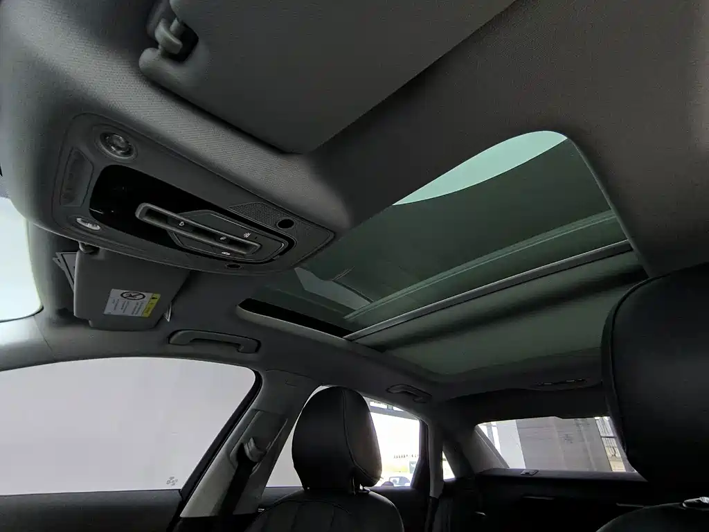 Audi A4L — миниатюра 16