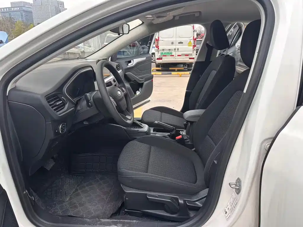Ford Focus 2019 1.5L AT V