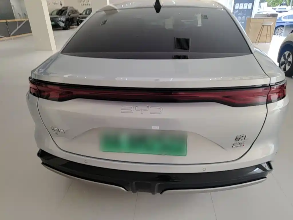 BYD Han L — миниатюра 4
