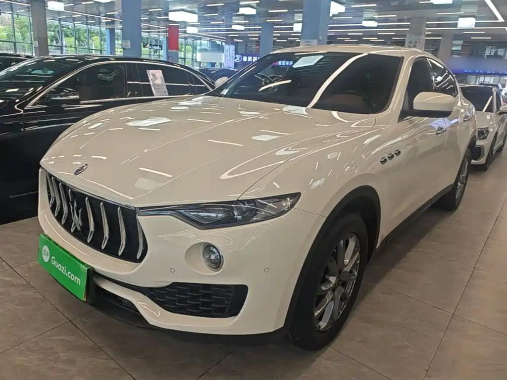 Maserati Levante 2021