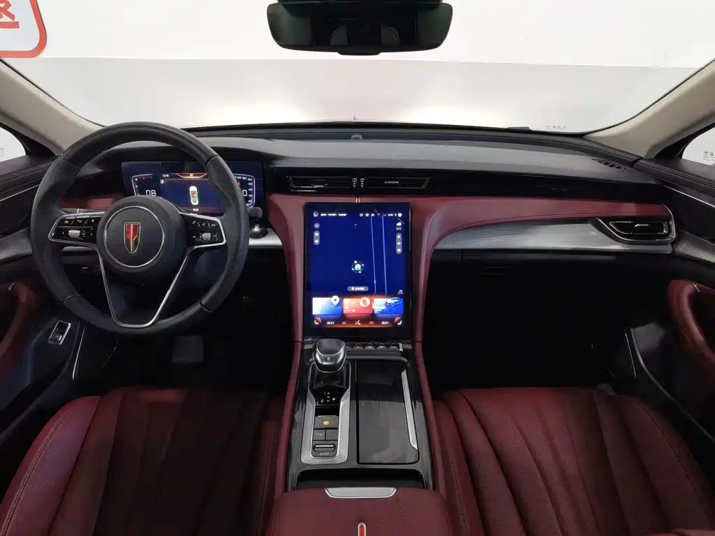 Hongqi H5 2023 2.0T AT