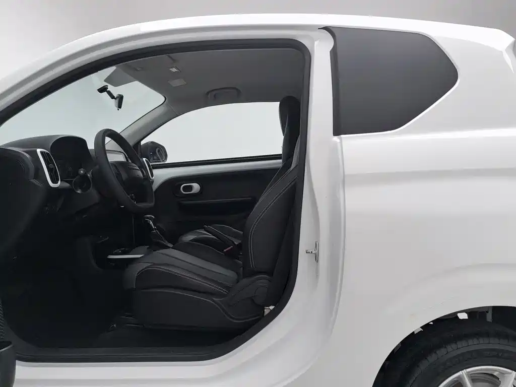 Roewe Clever — миниатюра 10