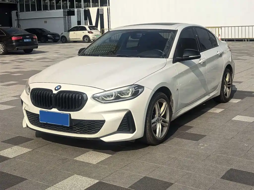 BMW 1 Series 2022