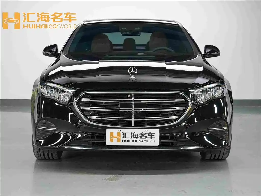 Mercedes-Benz E-Class — миниатюра 2