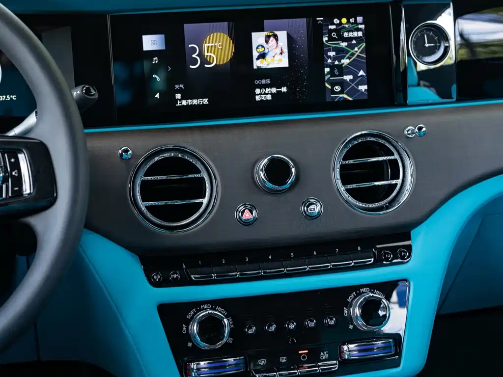 Rolls-Royce Phantom — миниатюра 14