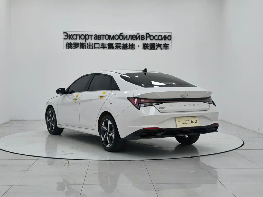 MODERN ELANTRA