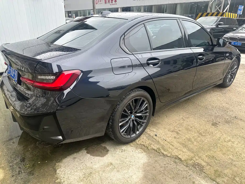 BMW 3 Series 3 2023 325Li M Sport